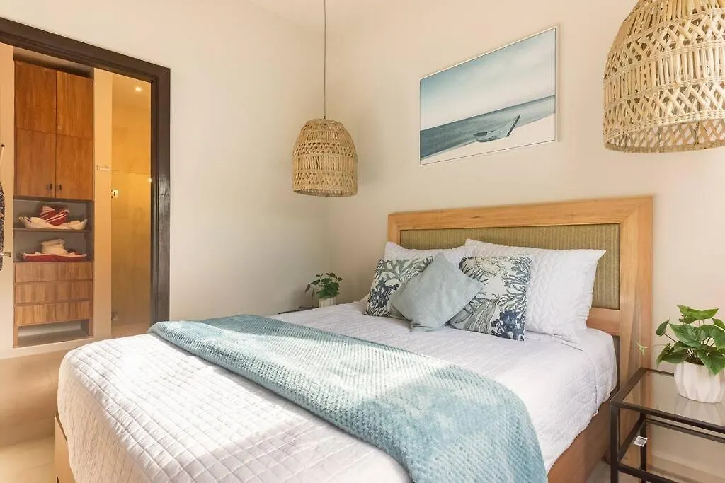Aqua Apartment Playa del Carmen 0*,